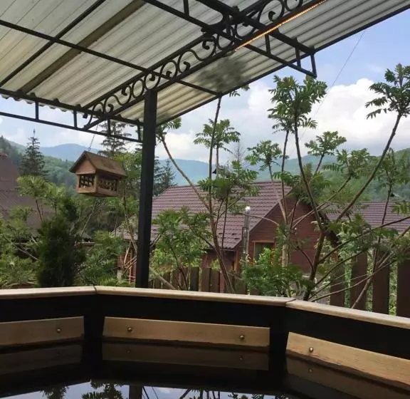 Majatalo садиба та чан Na Pagorbi