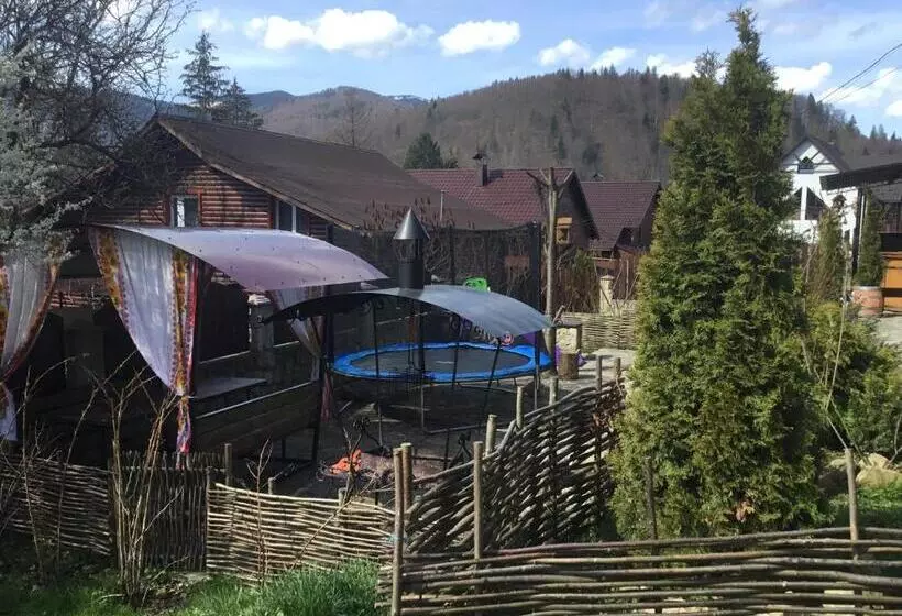 Majatalo садиба та чан Na Pagorbi