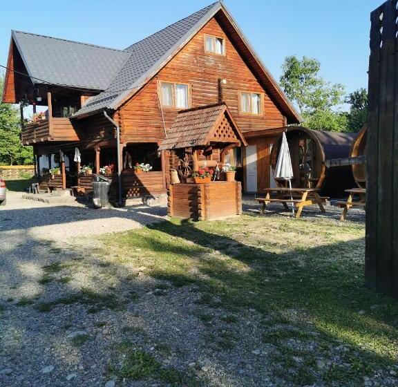 Пансион Cabana Ocna Mesaros