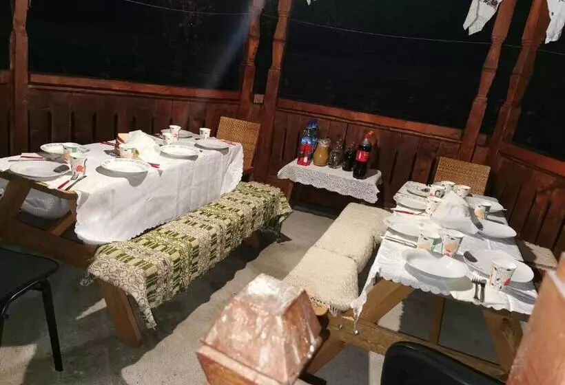 ペンション Cabana Ocna Mesaros