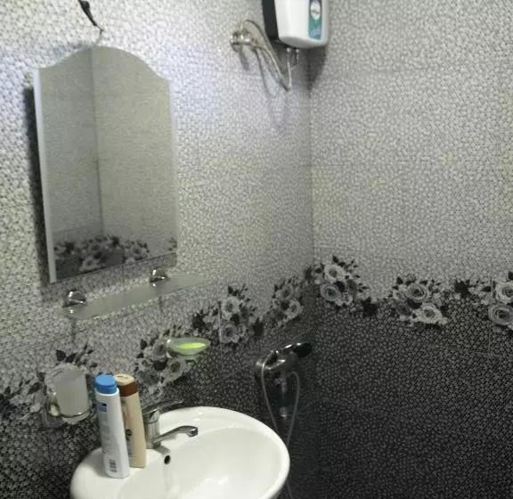 پانسیون Guest House Ebralidze