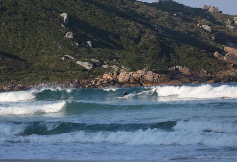 פנסיון Kalani Pousada