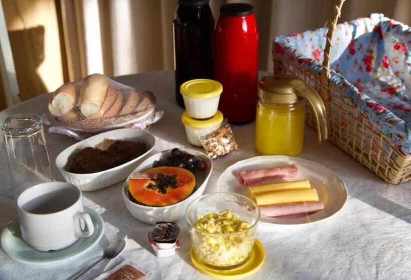 פנסיון Kalani Pousada