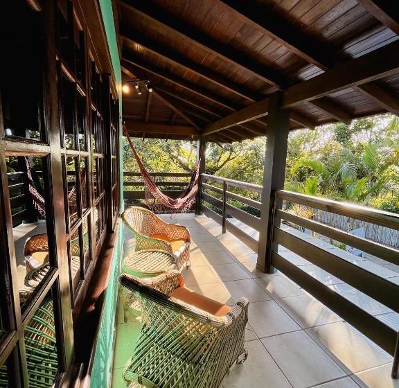 פנסיון Kalani Pousada