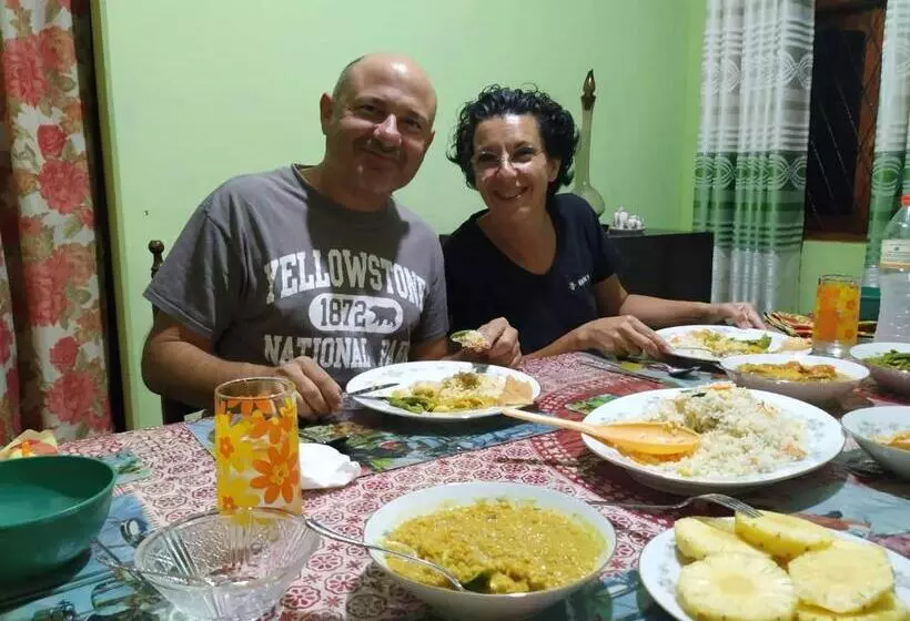 ペンション Lalanga Homestay