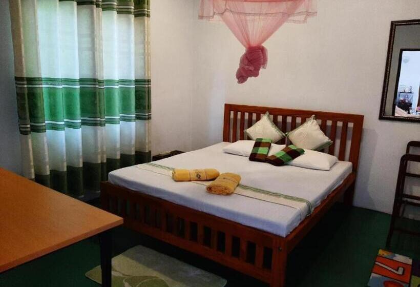 ペンション Lalanga Homestay