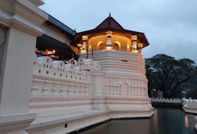 ペンション Lalanga Homestay