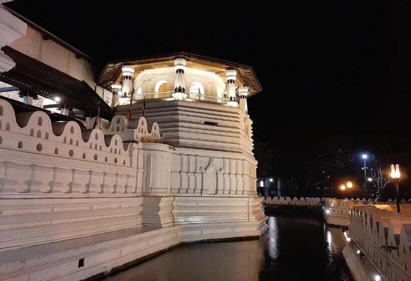 ペンション Lalanga Homestay