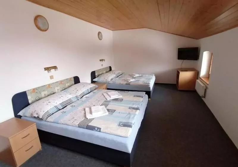 Majatalo Ranc Pod Rejvizem