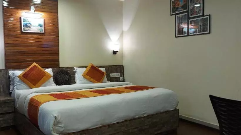 Majatalo Shaleen Elegance Homestay Nakki Lake 400 Meters