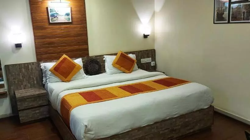 Majatalo Shaleen Elegance Homestay Nakki Lake 400 Meters