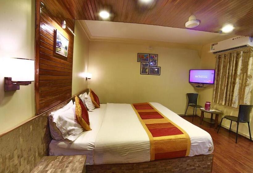 Пансион Shaleen Elegance Homestay Nakki Lake 400 Meters