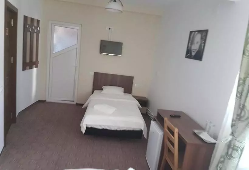 Majatalo Skyroomshorezu