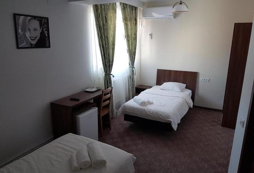 پانسیون Skyroomshorezu