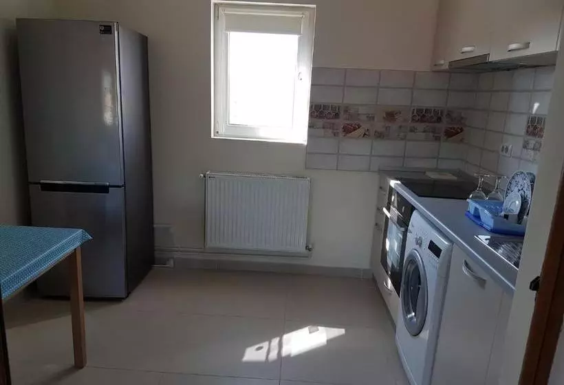 Majatalo Skyroomshorezu