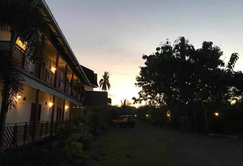 Retkeilymaja Rtms Guesthouse Semporna