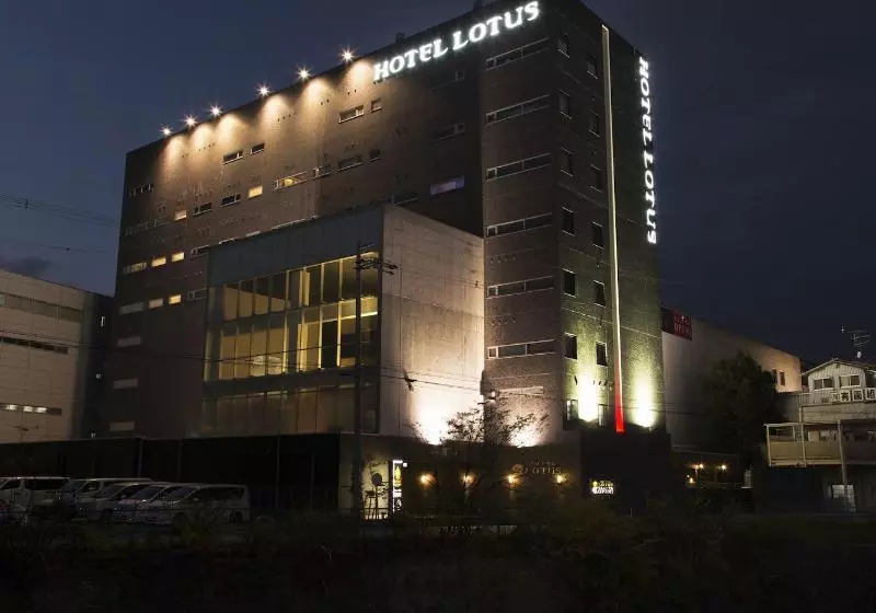 Hotelli Lotus Toyonaka