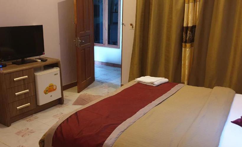 پانسیون Gurus Maldives At Gulhi Island