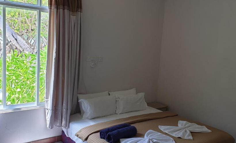 پانسیون Gurus Maldives At Gulhi Island