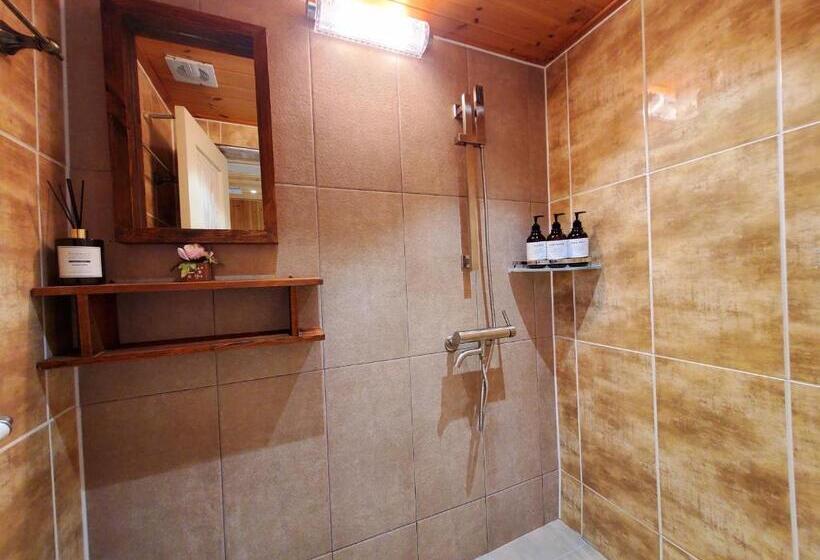 Pensione Jeonju Hanok Little Prince