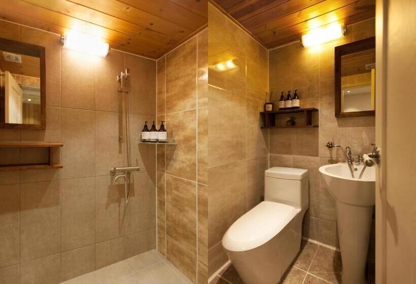 Pensione Jeonju Hanok Little Prince