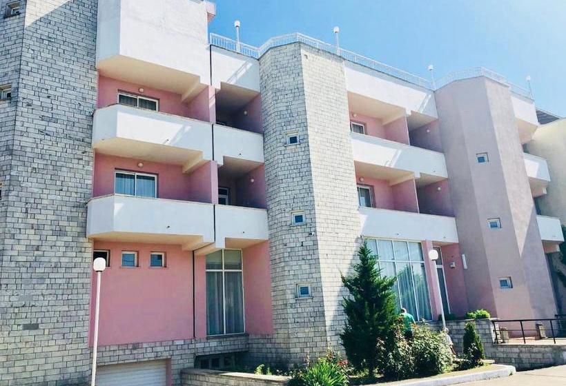 پانسیون Timona Confort