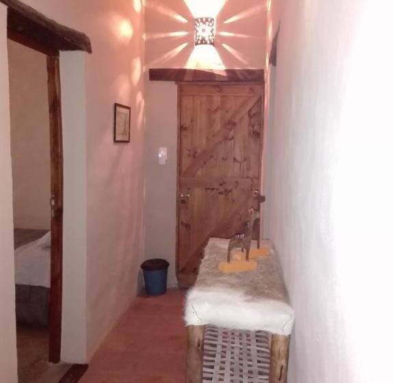 هاستل Sendero De Las Cabras