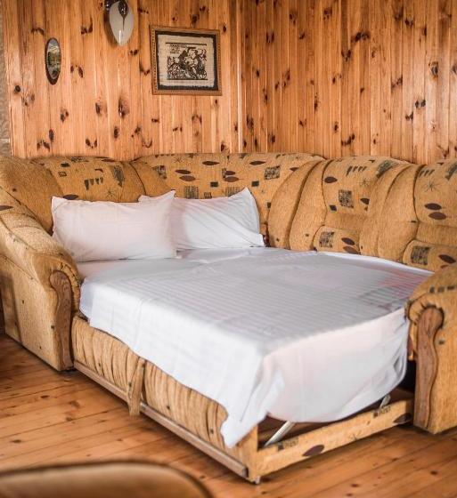 پانسیون гостевой дом дина