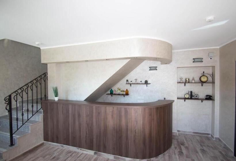 پانسیون La Conac