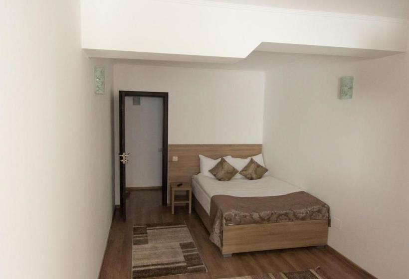 پانسیون La Conac