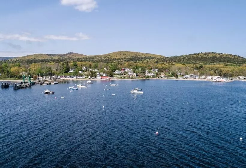 Spouter Inn Bed & Breakfast