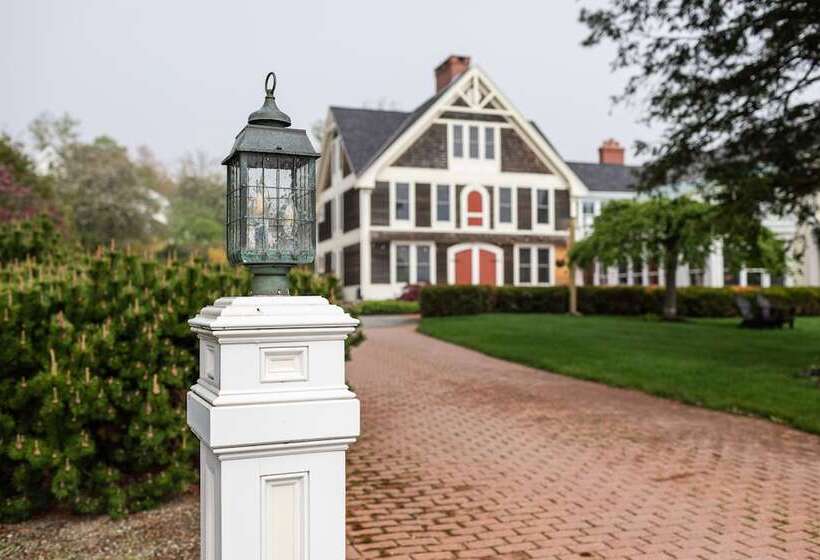 Spouter Inn Bed & Breakfast