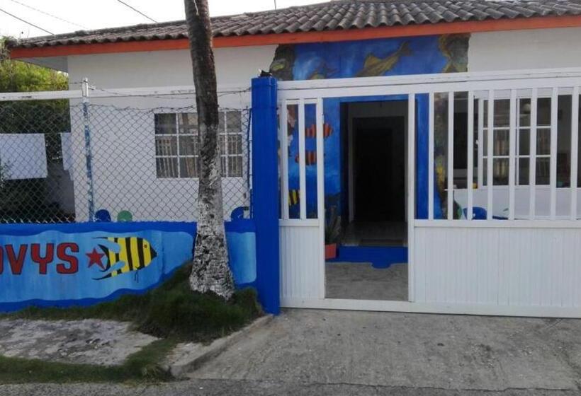 Hostel Helena S Place