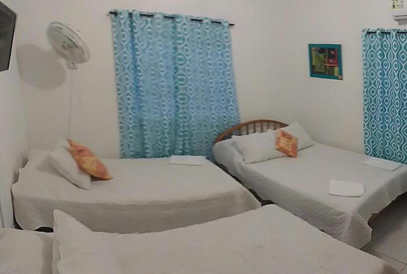 Hostel Helena S Place