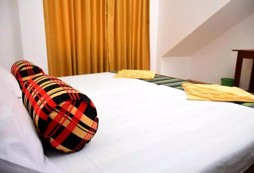 Retkeilymaja Vishmee Holiday Inn