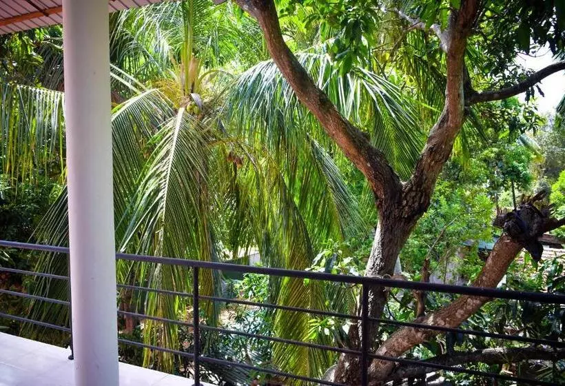 Retkeilymaja Vishmee Holiday Inn