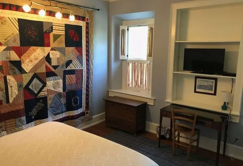 ベッドアンドブレックファースト The Elizabethtown Inn