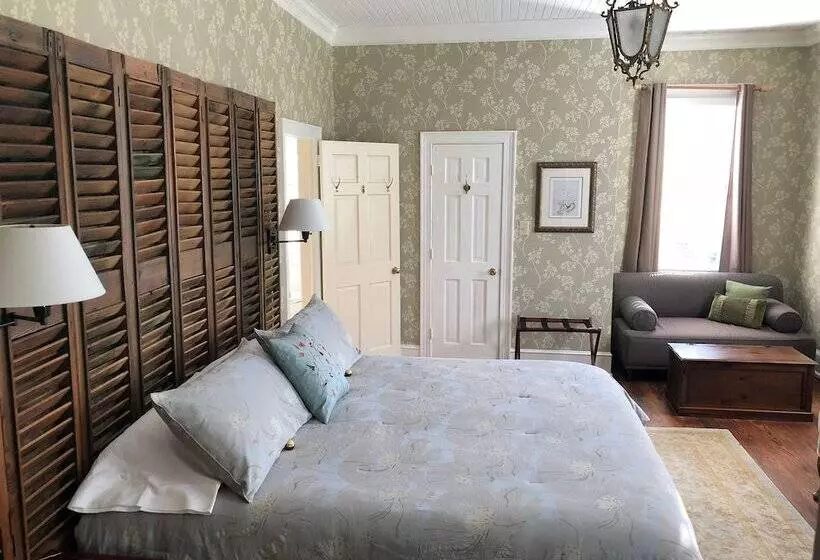 ベッドアンドブレックファースト The Elizabethtown Inn