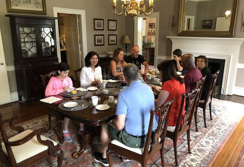 민박 The Elizabethtown Inn