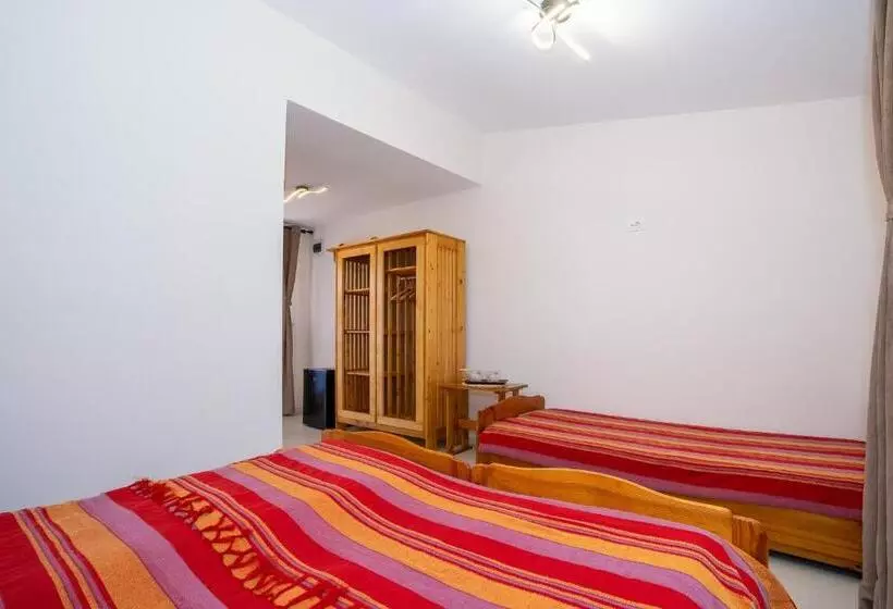 پانسیون Casa Nikita