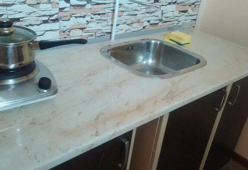 פנסיון Fenix Rooms