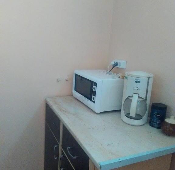 פנסיון Fenix Rooms