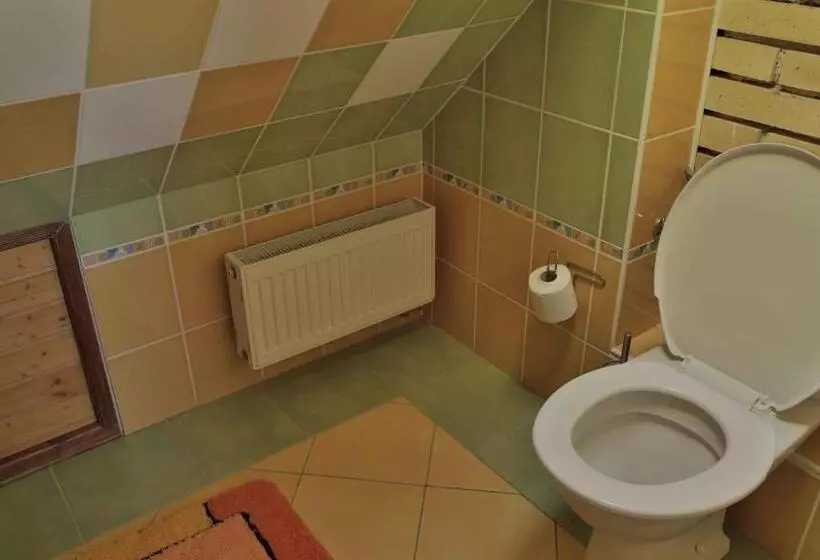 Majatalo Penzion Ostruznik