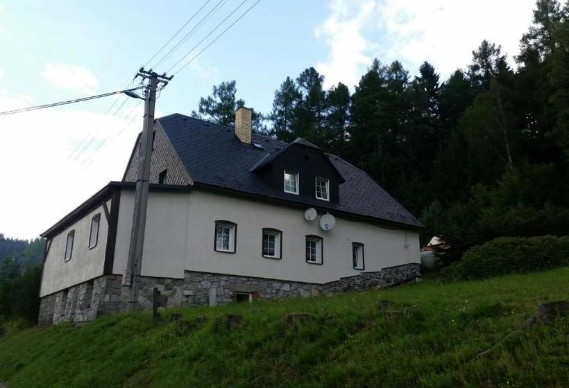 Panzió Penzion Ostruznik