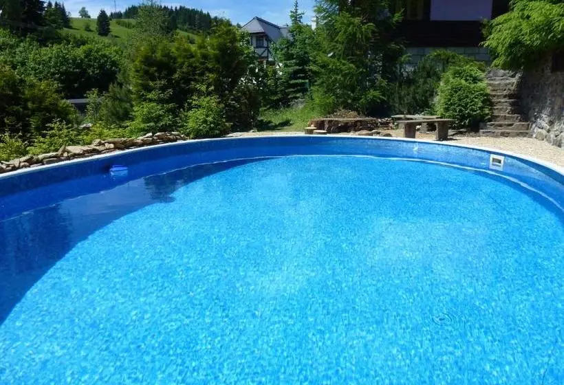 Majatalo Penzion Ostruznik