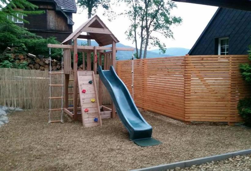 Panzió Penzion Ostruznik