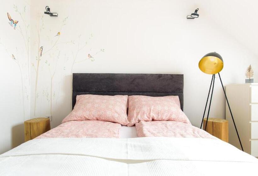 پانسیون Zöldbarát Vendégház