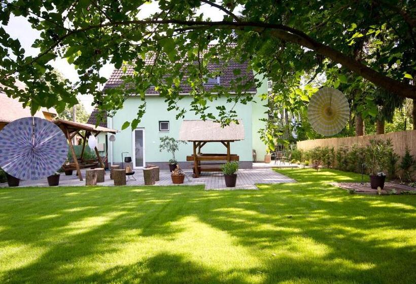 پانسیون Zöldbarát Vendégház