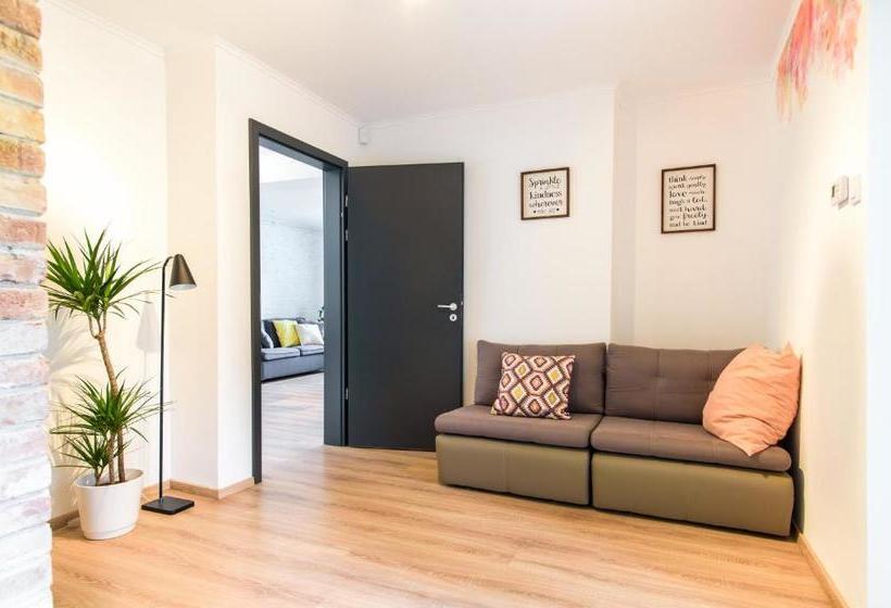 پانسیون Zöldbarát Vendégház