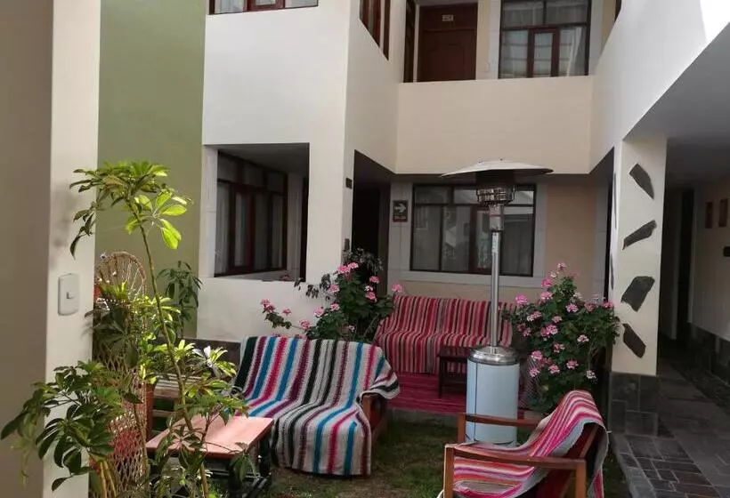 Retkeilymaja La Casa De Anita